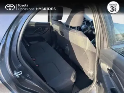 Photo 21 Toyota Yaris  116h Dynamic 5p MY22