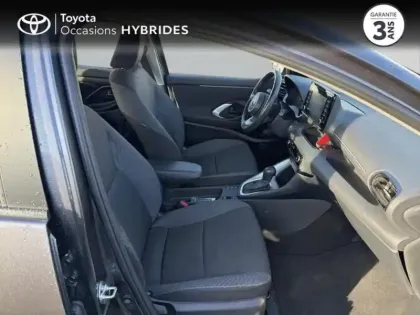 Photo 20 Toyota Yaris  116h Dynamic 5p MY22