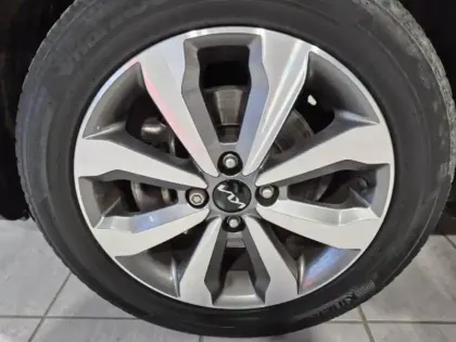 Photo 8 Kia Stonic  1.0 T-GDi 100 ch Active