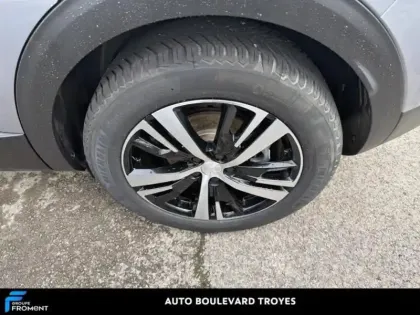 Photo 12 Peugeot 3008  1.5 BlueHDi 130ch S&S GT EAT8