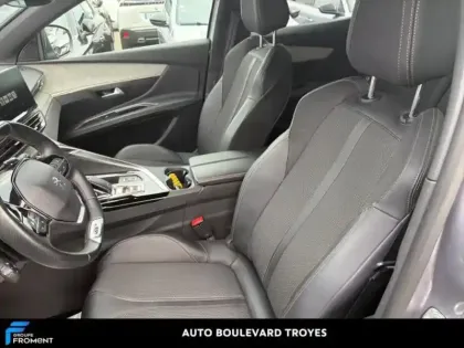 Photo 10 Peugeot 3008  1.5 BlueHDi 130ch S&S GT EAT8