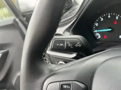 Photo 13 Ford Puma  1.0  E85 Flexifuel 125ch S&S mHEV Titanium