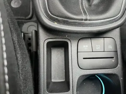 Photo 14 Ford Puma  1.0  E85 Flexifuel 125ch S&S mHEV Titanium