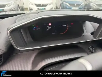 Photo 9 Peugeot 2008  1.2 Hybrid 145ch GT e-DCS6