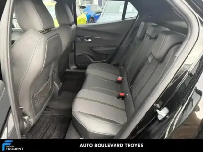 Photo 11 Peugeot 2008  1.2 Hybrid 145ch GT e-DCS6