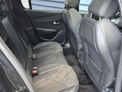 Photo 11 Peugeot 208  e- 136ch GT Pack