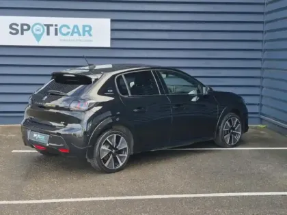 Photo 2 Peugeot 208  e- 136ch GT Pack