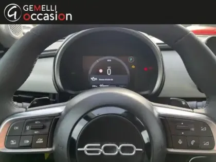 Photo 13 Fiat 600  1.2 Hybrid 100ch La Prima DCT6