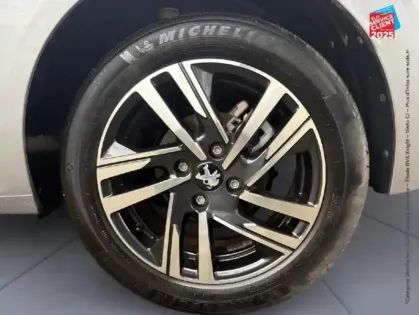 Photo 9 Peugeot 208  1.2 PureTech 100ch S&S Allure  Pack