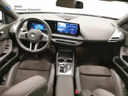 Photo 9 BMW Serie 1 Série 1 120A 170ch M Sport DKG7