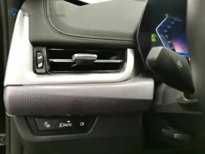 Photo 12 BMW X1  sDrive20d 163ch M Sport