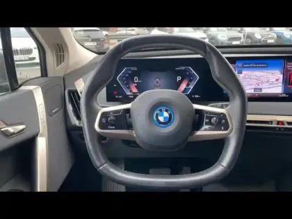 Photo 11 BMW Ix  xDrive40 326ch Limited Edition
