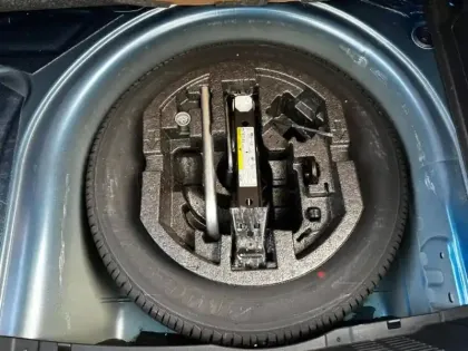 Photo 10 Skoda Fabia  1.0 MPI 60ch Drive 125 ans Euro6d-T 3cv