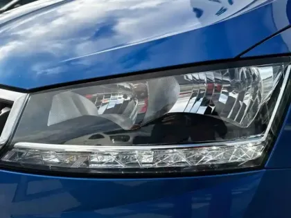 Photo 8 Skoda Fabia  1.0 MPI 60ch Drive 125 ans Euro6d-T 3cv