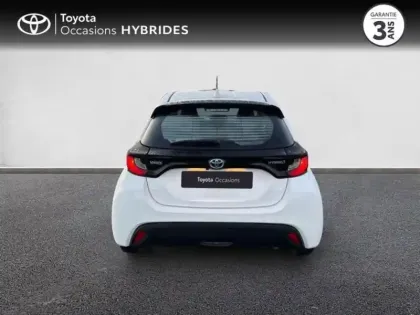 Photo 3 Toyota Yaris  116h Dynamic 5p MY22
