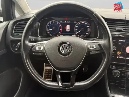 Photo 11 Volkswagen Golf  1.4 TSI 125ch BlueMotion Technology Confortline 5p