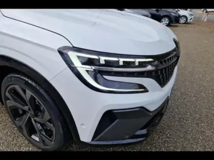 Photo 14 Renault Austral  1.2 E-Tech full hybrid 200ch Iconic esprit Alpine