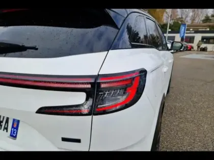 Photo 13 Renault Austral  1.2 E-Tech full hybrid 200ch Iconic esprit Alpine