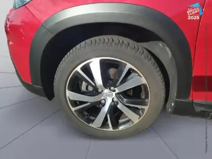 Photo 9 Peugeot 2008  1.2 PureTech 110ch GT Line S/S GPS Radar AR