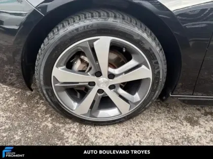 Photo 14 Peugeot 5008 Gén. II Ph1 Allure Business 5