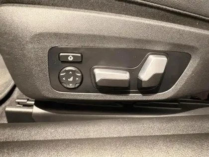 Photo 12 BMW Serie 4 Série 4 Coupé 420dA 190ch M Sport