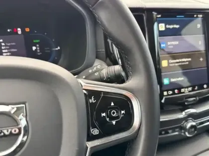 Photo 12 Volvo Xc60  T8 AWD Recharge 310 + 145ch Ultimate Style Chrome Geartronic