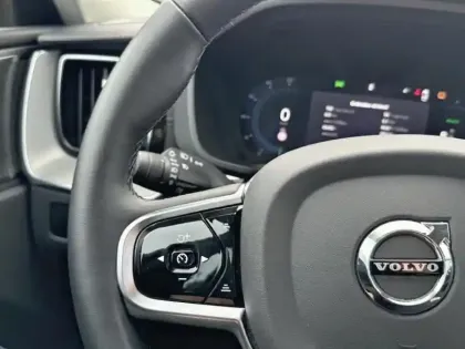 Photo 11 Volvo Xc60  T8 AWD Recharge 310 + 145ch Ultimate Style Chrome Geartronic