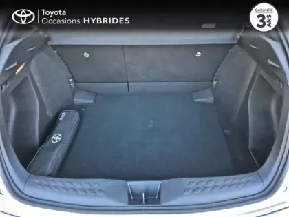 Photo 9 Toyota C-HR  122h Dynamic Business 2WD E-CVT + Programme Beyond Zero Academy MY22