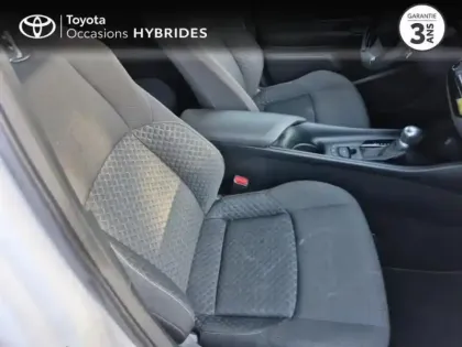 Photo 5 Toyota C-HR  122h Dynamic Business 2WD E-CVT + Programme Beyond Zero Academy MY22
