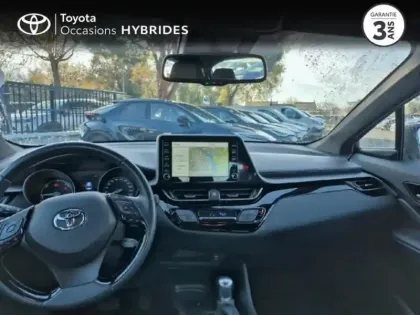 Photo 7 Toyota C-HR  122h Dynamic Business 2WD E-CVT + Programme Beyond Zero Academy MY22