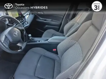 Photo 25 Toyota C-HR  122h Dynamic Business 2WD E-CVT + Programme Beyond Zero Academy MY22