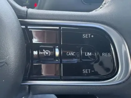 Photo 10 Abarth 500  e 155ch 42kWh Pack 4cv