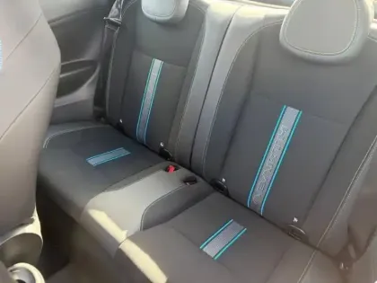 Photo 6 Abarth 500  e 155ch 42kWh Pack 4cv