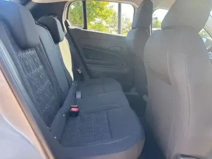 Photo 10 Fiat 600  1.2 Hybrid Turbo 145ch La Prima DCT6 Step 2