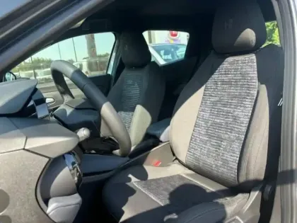 Photo 7 Alfa Romeo Junior  Elettrica 156ch Techno