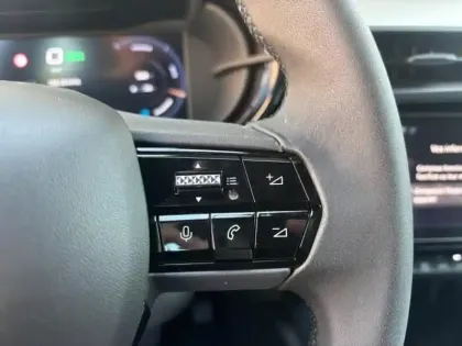 Photo 10 Alfa Romeo Junior  Elettrica 156ch Techno