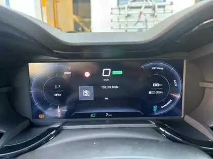 Photo 11 Alfa Romeo Junior  Elettrica 156ch Techno