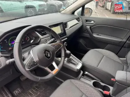 Photo 14 Renault Captur  1.6 E-Tech hybride 145ch Evolution