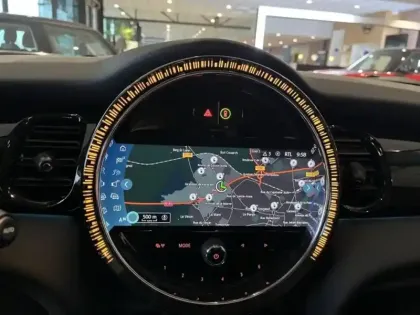 Photo 10 Mini Mini  Cooper SE 184ch Classic BVA 5CV