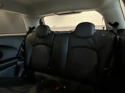 Photo 5 Mini Mini  Cooper SE 184ch Classic BVA 5CV