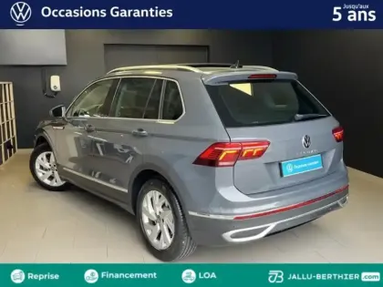Photo 16 Volkswagen Tiguan  2.0 TDI 150ch Elegance DSG7
