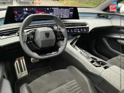 Photo 14 Peugeot 5008  Hybrid 136ch GT e-DCS6