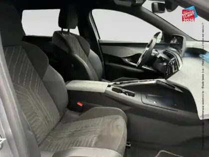 Photo 19 Peugeot 5008  Hybrid 136ch GT e-DCS6