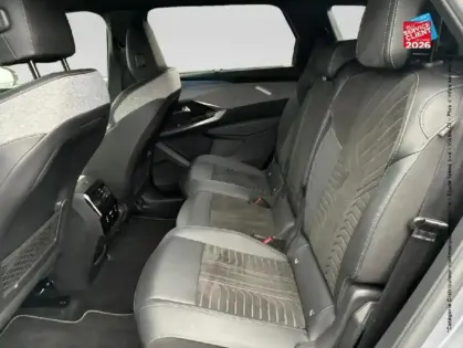 Photo 25 Peugeot 5008  Hybrid 136ch GT e-DCS6