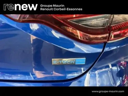 Photo 9 Renault Clio  1.6 E-Tech hybride 145ch Techno