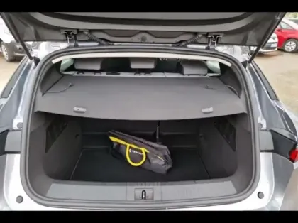 Photo 11 Renault Megane  E-Tech Electric EV60 130ch Evolution ER super charge