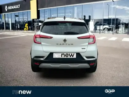 Photo 4 Renault Captur  1.6 E-Tech hybride 145ch Techno