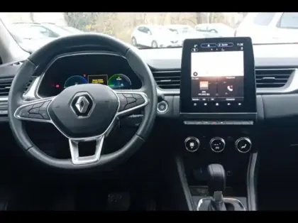 Photo 8 Renault Captur  1.6 E-Tech hybride 145ch Techno