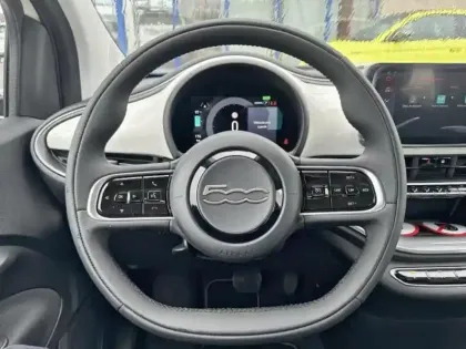 Photo 7 Fiat 500  e 118ch MY24