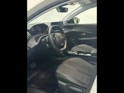 Photo 3 Peugeot 208  1.2 PureTech 100ch S&S Allure EAT8